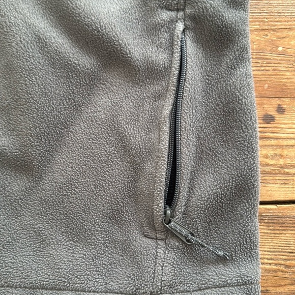 Columbia Fleece Full Zipper Long Sleeve Cozy Warm Jacket Black/Gray Men’s XL EUC - Picture 5 of 11